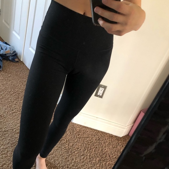 TNA dark grey athletic leggings, size: XS - Picture 5 of 8